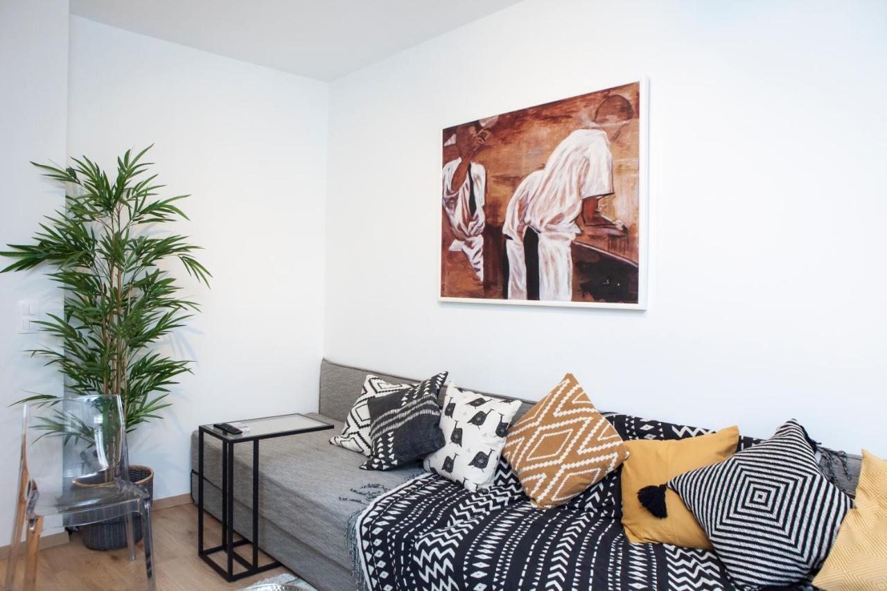 Alterra Vita City Apartment Tesalonika Bagian luar foto