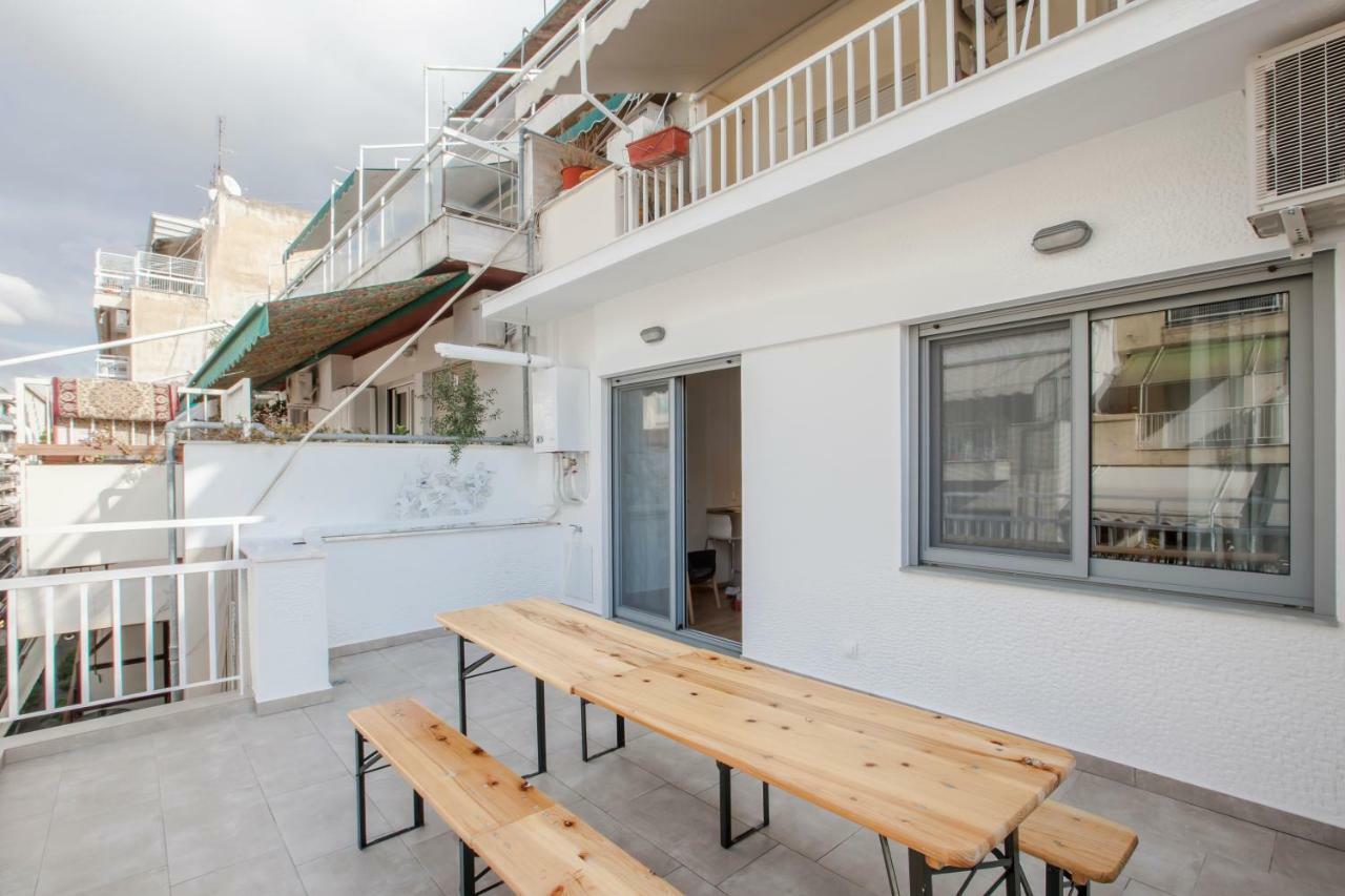 Alterra Vita City Apartment Tesalonika Bagian luar foto