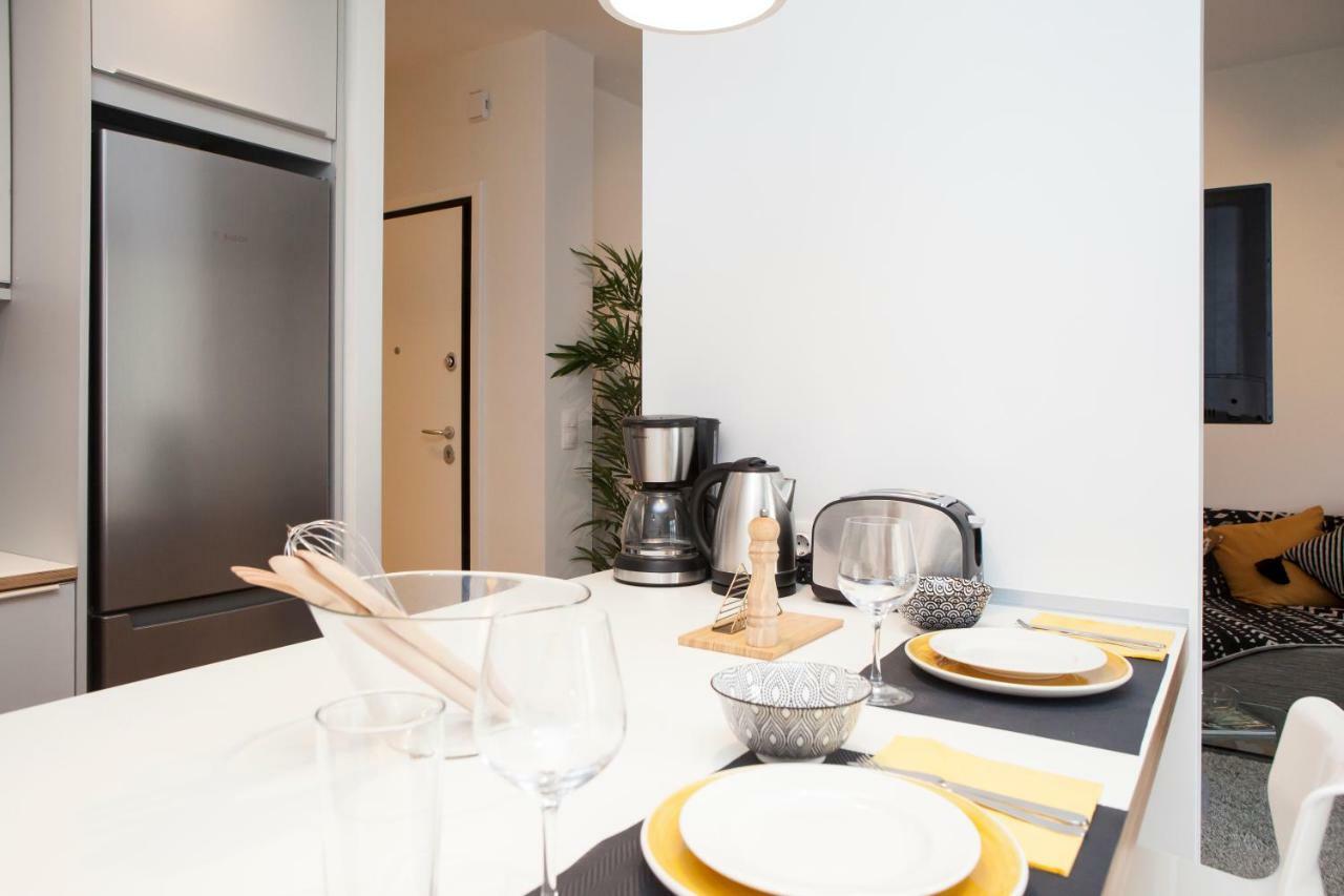 Alterra Vita City Apartment Tesalonika Bagian luar foto